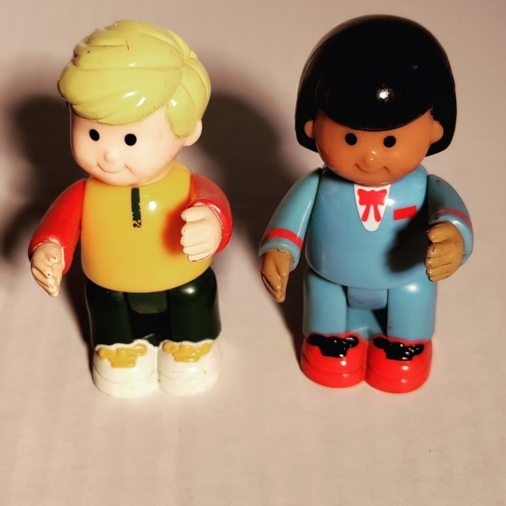 1999 Geoffrey Inc 2 Poseable Figures Made in China
